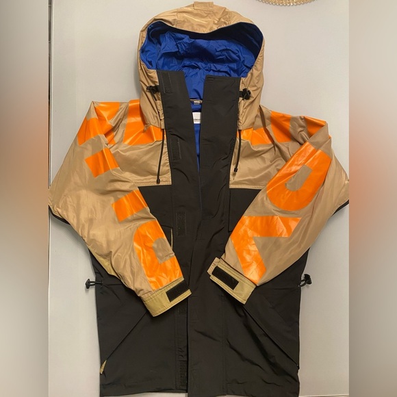 Burberry Parkhurst Logo parka jacket size S - Picture 4 of 16